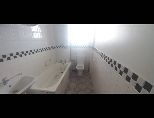 1.5 BEDROOM FLAT TO LET IN DURBAN CENTRAL
